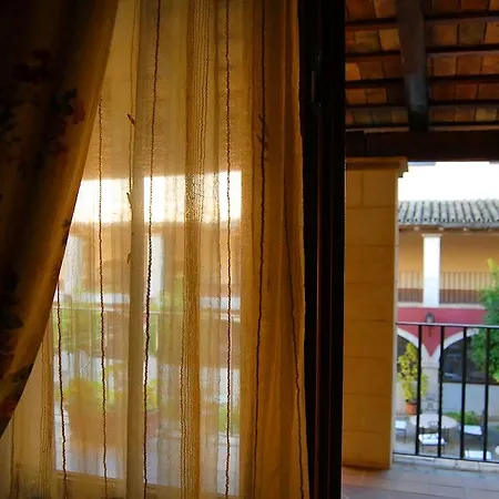 Otel Alegria Bodega Real