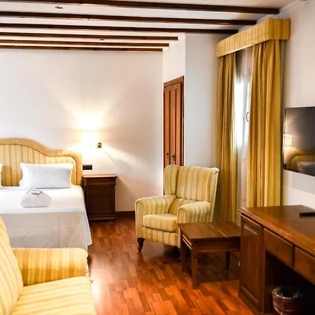 Otel Alegria Bodega Real